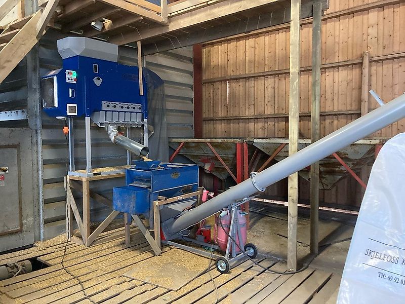 AG Farms Group Getreidereiniger AGM 5 t/h | für Getreidereinigung