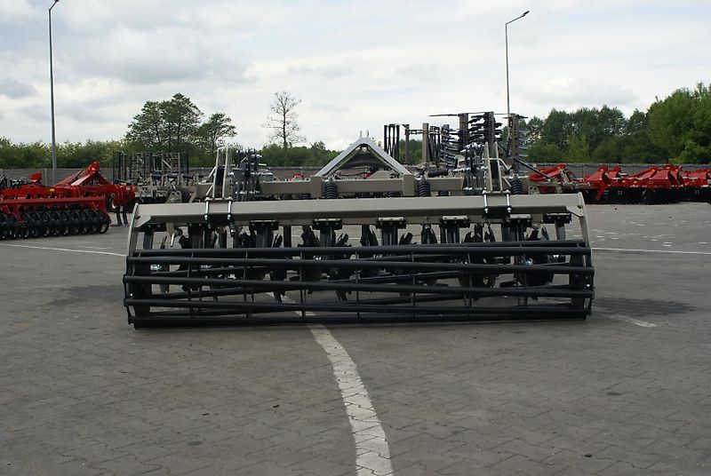 Rolex Flügelschargrubber / No-till cultivator / Dechaumeur à dents / Aratri stoppiatori / Культиватор No-till / Kultywator bezorkowy 3 m