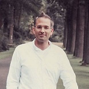 Contacto Sr. Sebastian Surmann