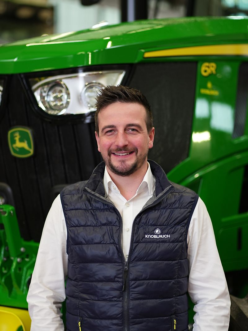 Contacto Sr. Lukas Fehringer